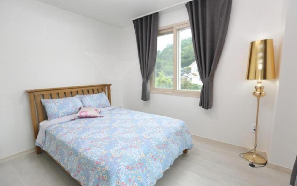 Gangneung Luluberry Pension Chambre photo