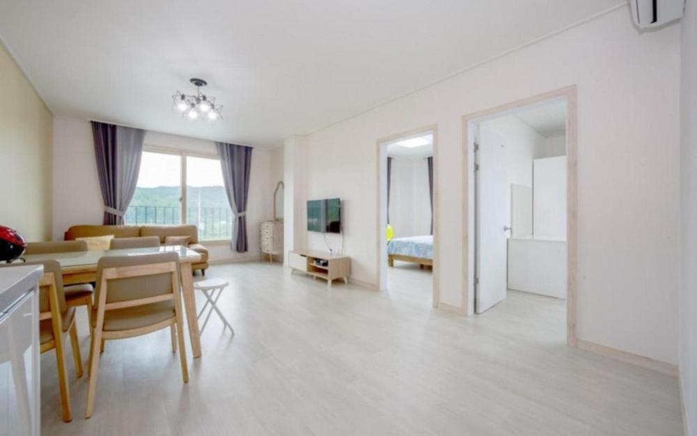 Gangneung Luluberry Pension Chambre photo