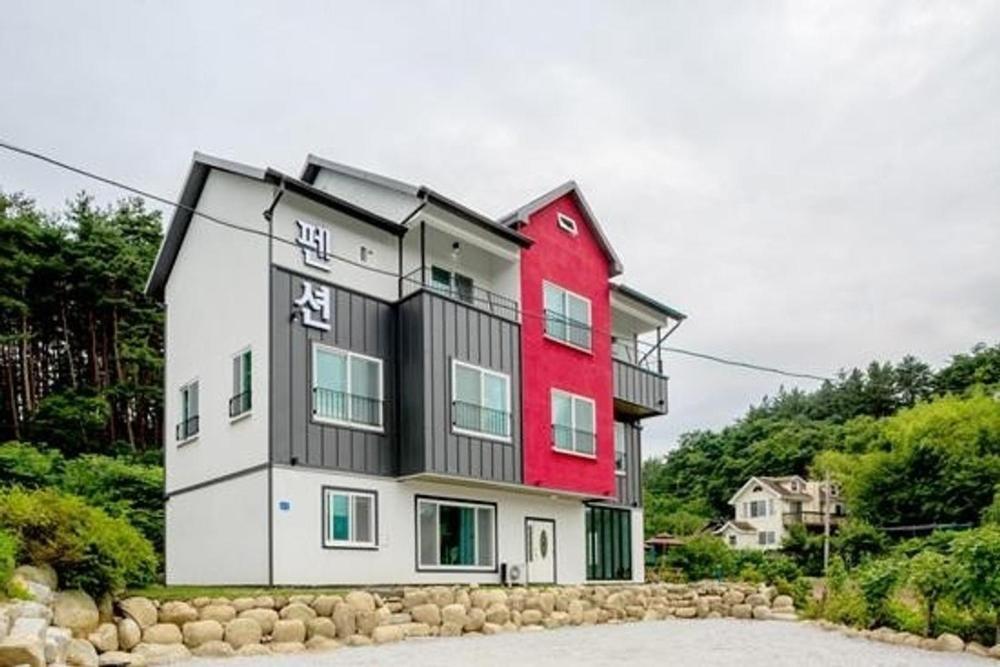 Gangneung Luluberry Pension Extérieur photo